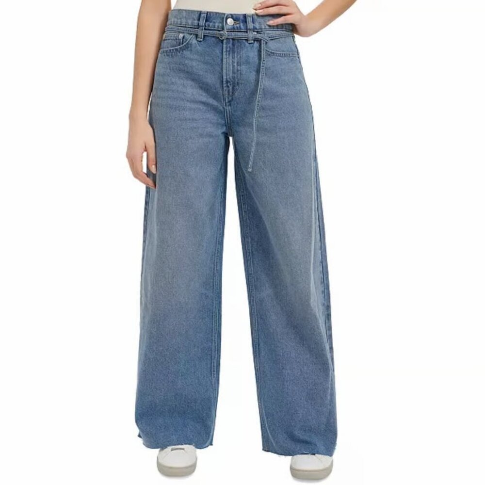 NWOT Calvin Klein wide leg jeans with micro belt